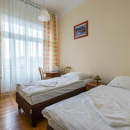 Savoy Wroclaw Hostel Bagian luar foto