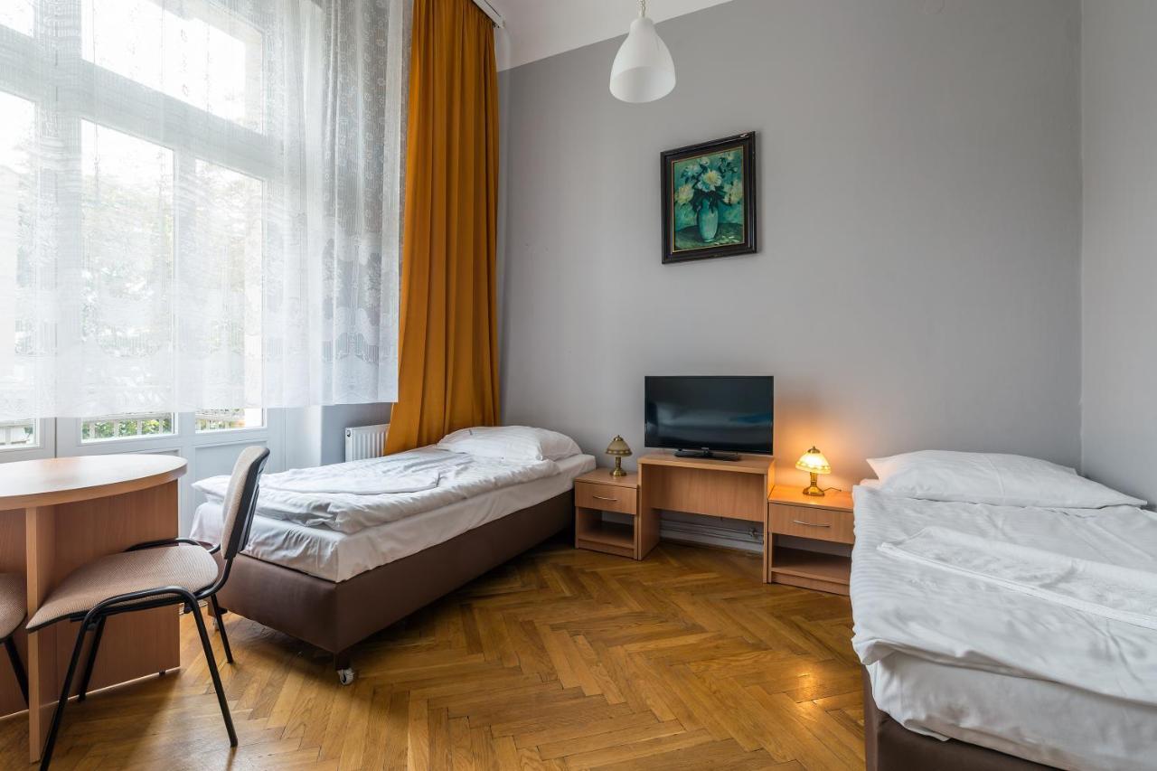 Savoy Wroclaw Hostel Bagian luar foto